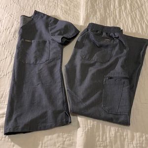 FIGS scrub set Catarina top and Yola pant